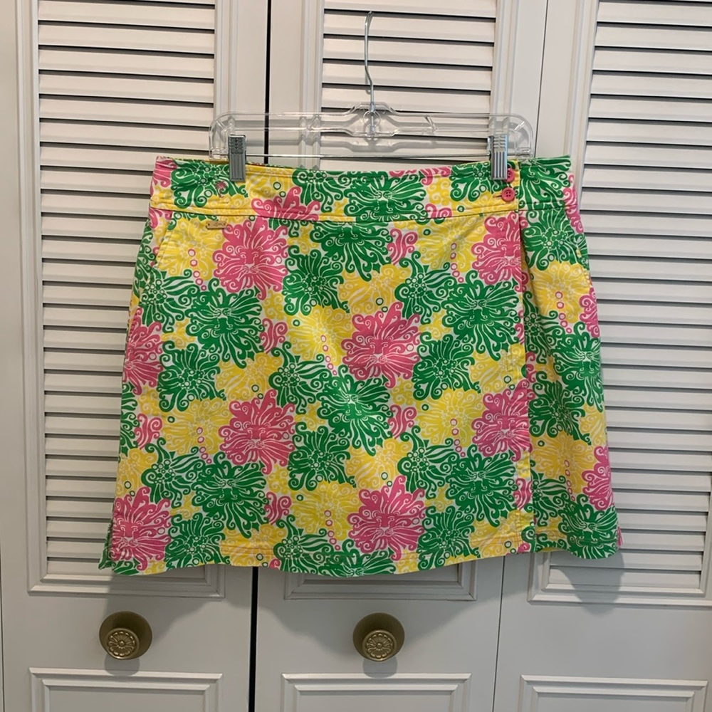 Lilly Pulitzer skort size 14